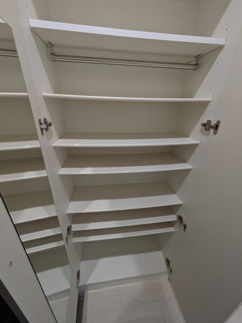 収納