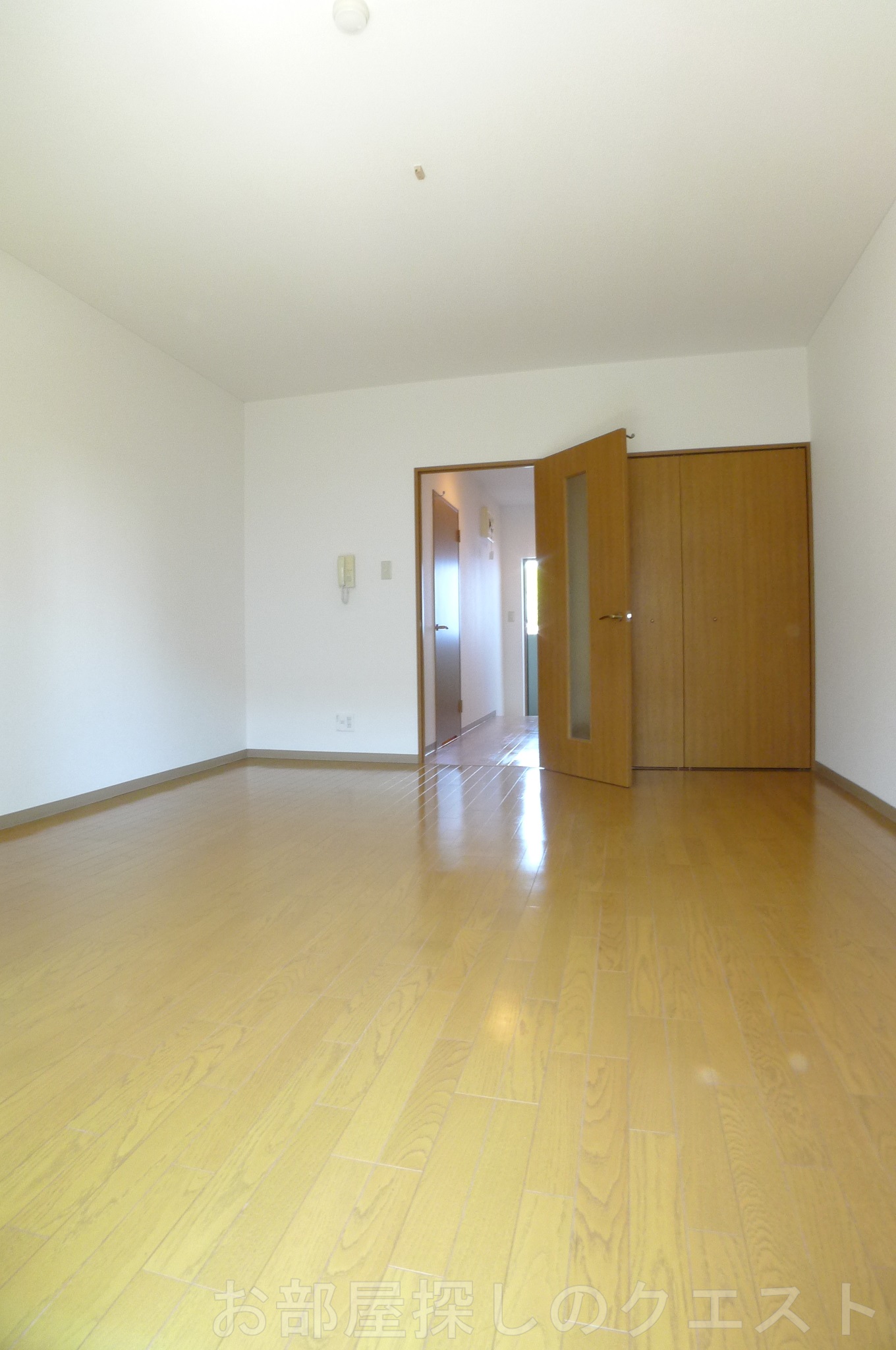 居室・リビング　（写真は同タイプ）