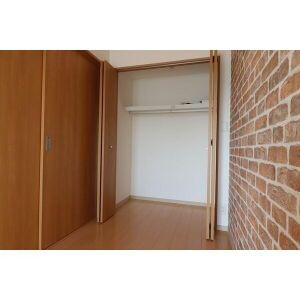 収納　室内イメージ写真です。実際のお部屋の内装(壁紙・床材・建具・