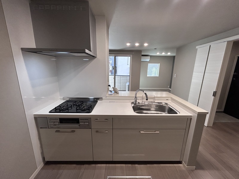 キッチン　キッチンでお料理をお楽しみください