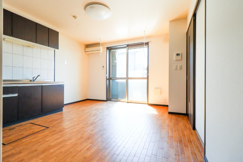 居室・リビング　図面と現状に相違がある場合には現状を優先