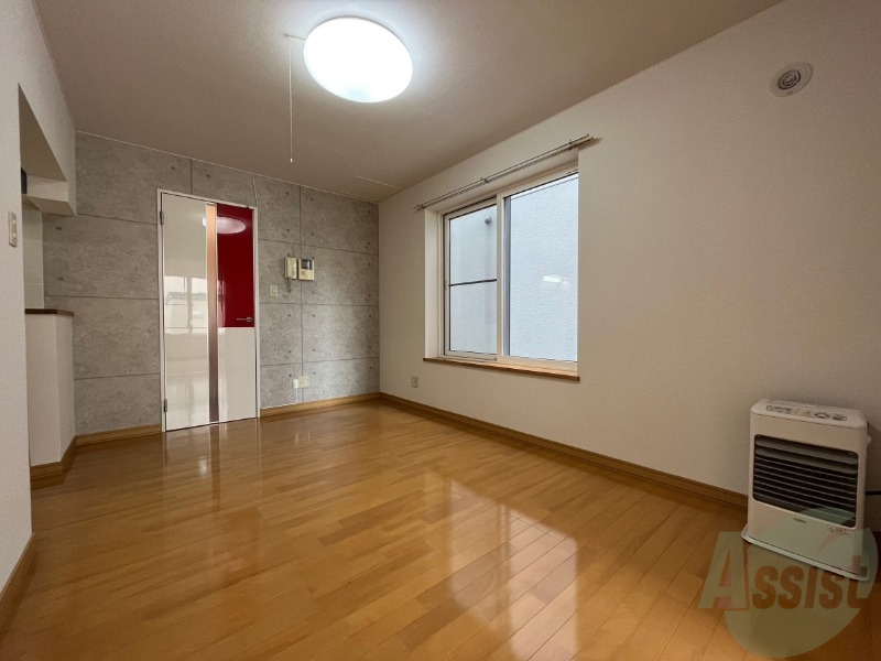 居室・リビング　広くてきれいなリビングです！快適に過ごせそうですね。