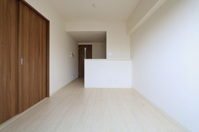 居室・リビング　広々リビングでゆったりくつろげます