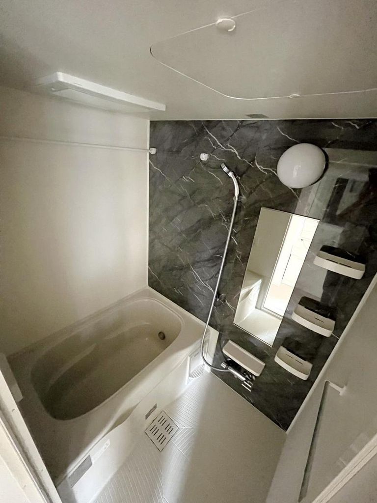 バス・シャワールーム　※同間取りイメージ