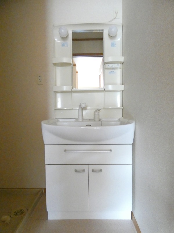 洗面設備　図面と現状に相違がある場合には現状を優先