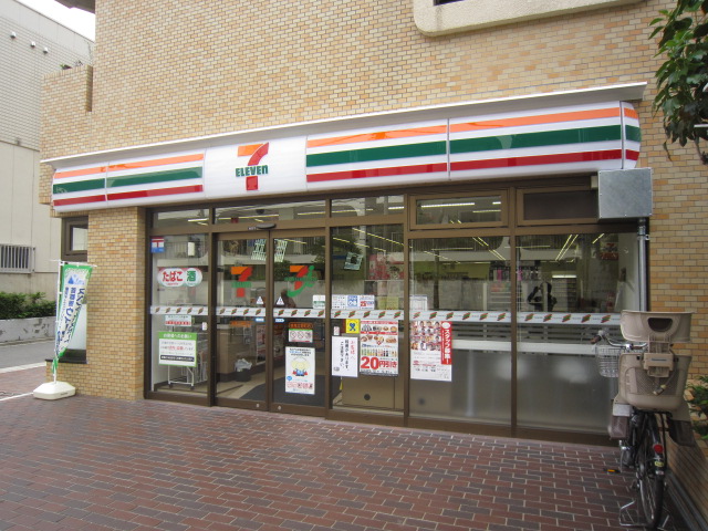 コンビニ　セブンイレブン練馬立野町店（コンビニ）まで129m