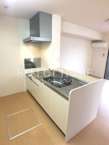 キッチン　コンパクトなキッチンで掃除もラクラク