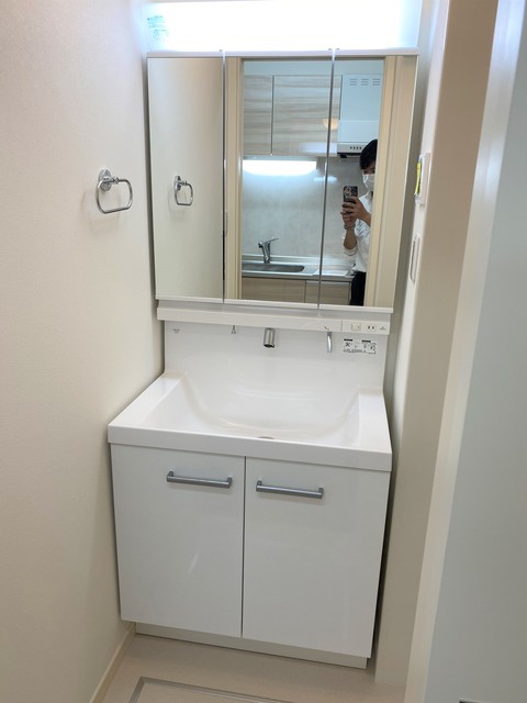 洗面設備　同シリーズ参考写真