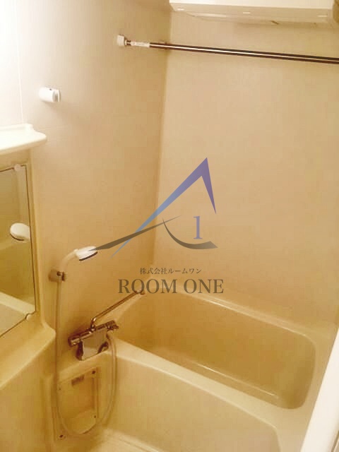 バス・シャワールーム　お風呂です。