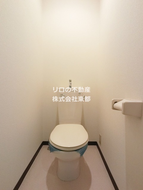 トイレ　やっぱりうれしいバストイレ別♪