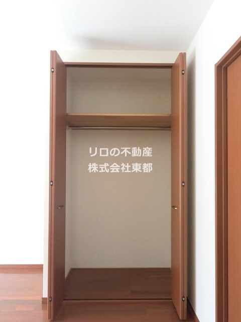 収納　ロングコートも掛けることが出来ます♪