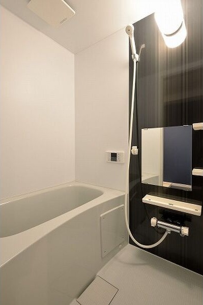 バス・シャワールーム　収納