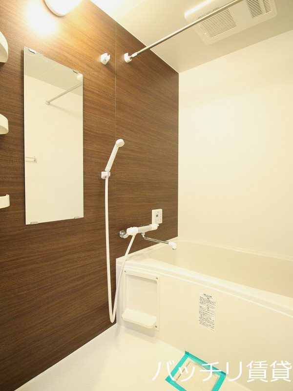 バス・シャワールーム　画像は同型イメージの為、現況を優先いたします。
