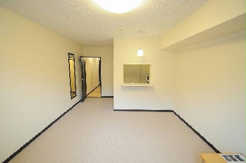 居室・リビング　設備・仕様は号室により異なる為、現況を優先致します。