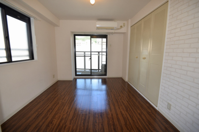 居室・リビング　写真は同マンションの他のお部屋のものです