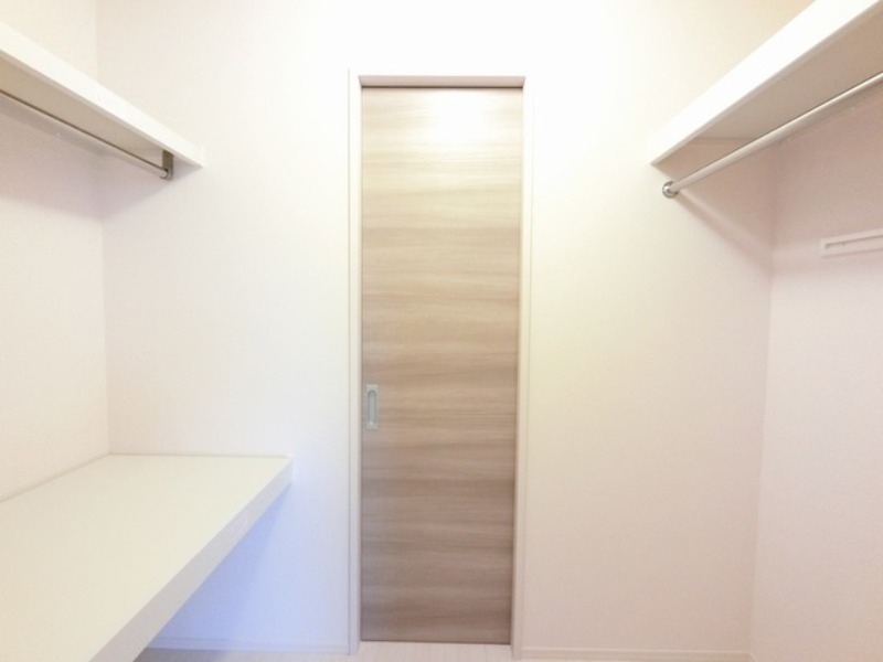 収納　図面と現状に相違がある場合には現状を優先