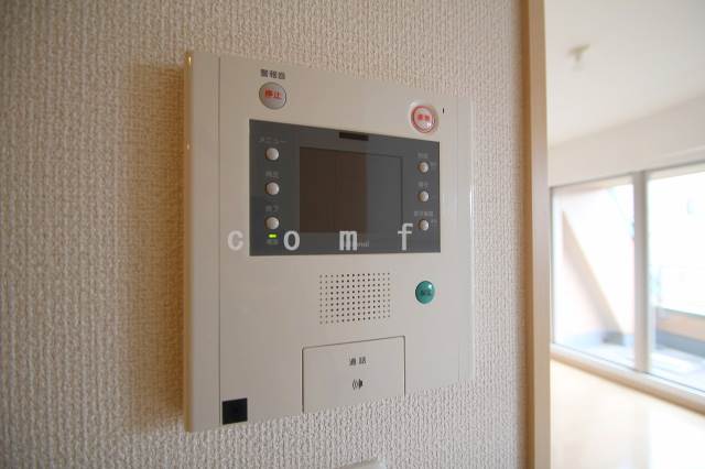 セキュリティ　モニター付きインターホン