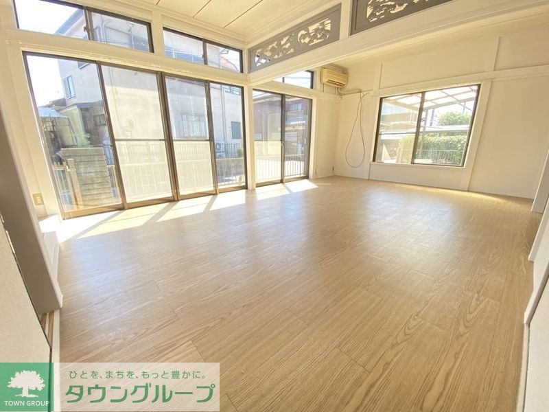 居室・リビング　お問合せはタウンハウジングまで！※現地待合わせ相談可能