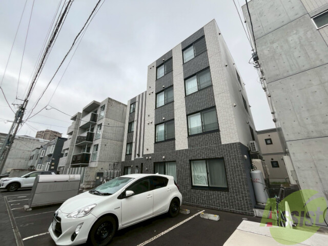 建物外観　札幌市北区北３８条西「ビアンカ麻生」