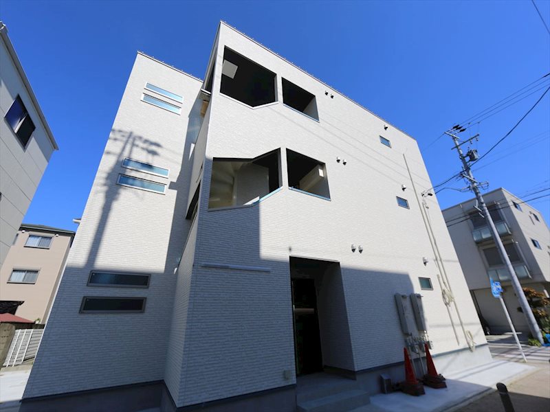 建物外観　外観　オーロック付　宅配ＢＯＸ付　デザイナーズ