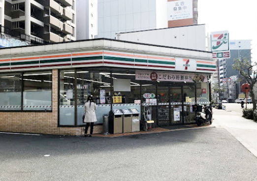 コンビニ　セブンイレブン 大阪玉造2丁目店（コンビニ）まで926m