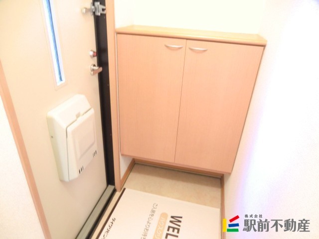 玄関　■類似室内イメージ■