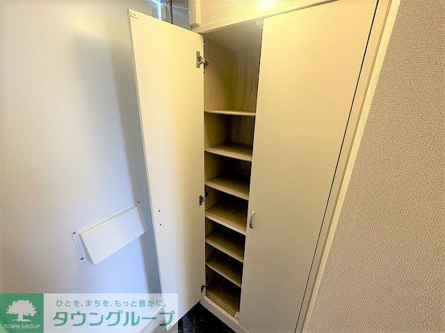 収納　靴箱です。