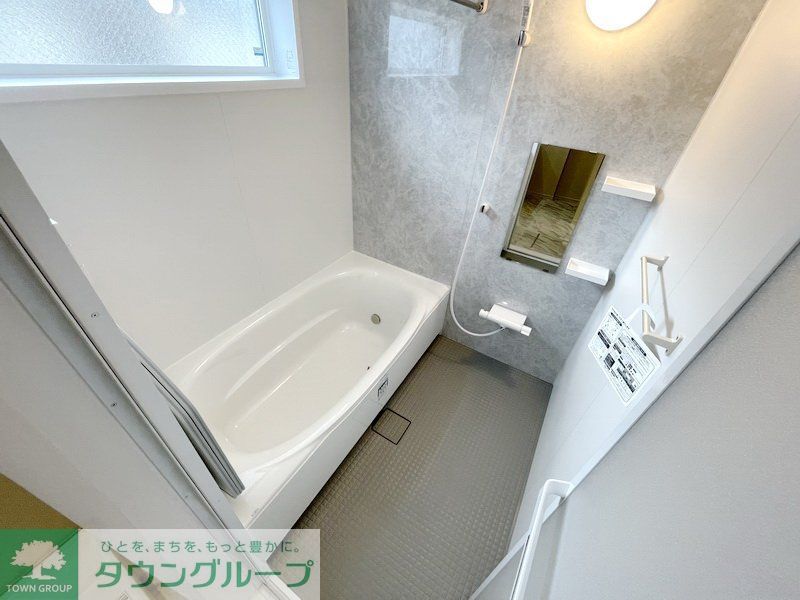 バス・シャワールーム　バス