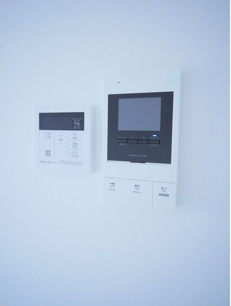 セキュリティ　防犯面に配慮したＴＶモニターホン付きです！