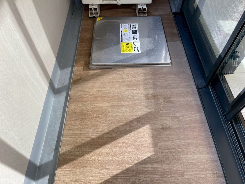 バルコニー　※同建物内の別部屋参考写真です