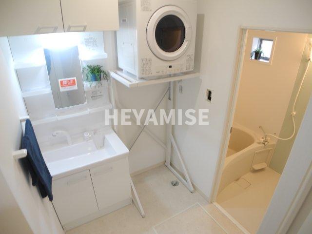 洗面設備　※別のお部屋のモデルルームです