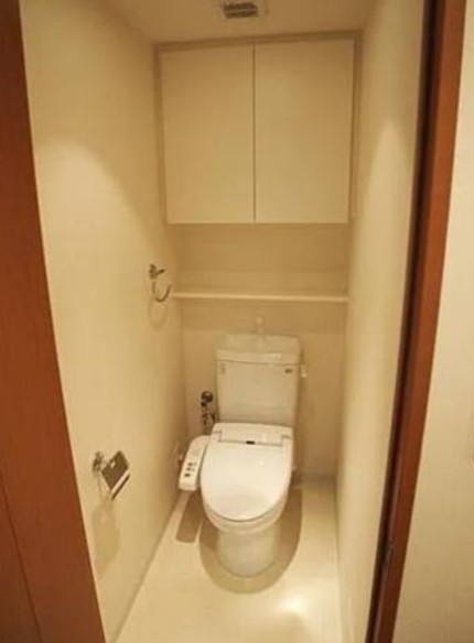 トイレ　※別部屋参考写真