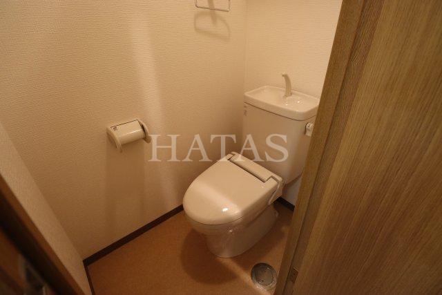 トイレ　同物件別部屋です。