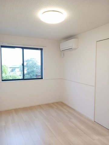 その他部屋・スペース　明るい色調の室内です