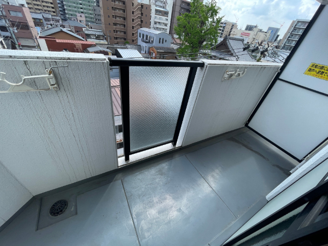 バルコニー　写真は別階のものです
