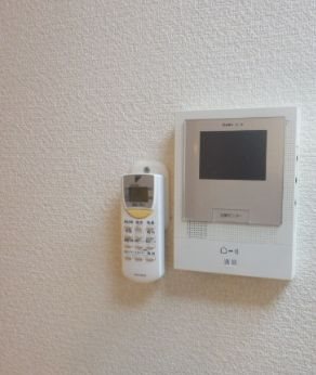 セキュリティ　ＴＶモニターホンでセキュリティ完備です。