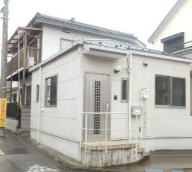 建物外観　閑静な住宅街に立地です。