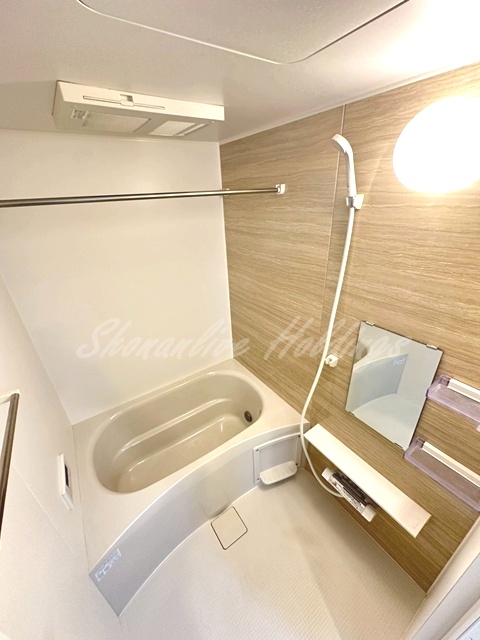 バス・シャワールーム　★浴室乾燥機付きバス★