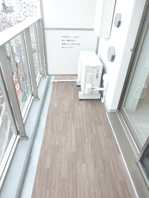 バルコニー　バルコニー