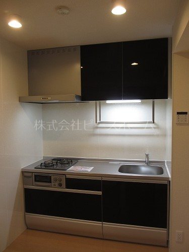 キッチン　※別号室参考写真