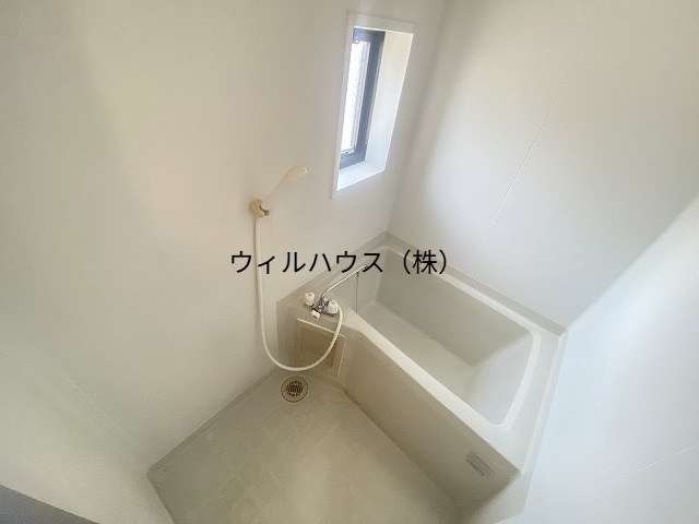 バス・シャワールーム　キレイな浴室です！