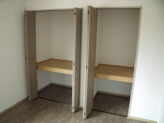 その他設備　便利な収納がたくさんございます