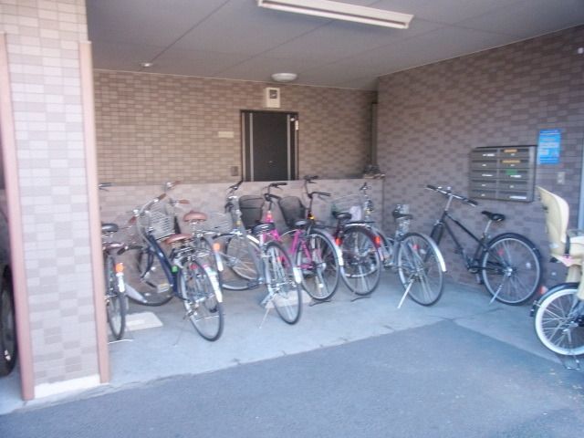 その他共有部分　★駐輪場★