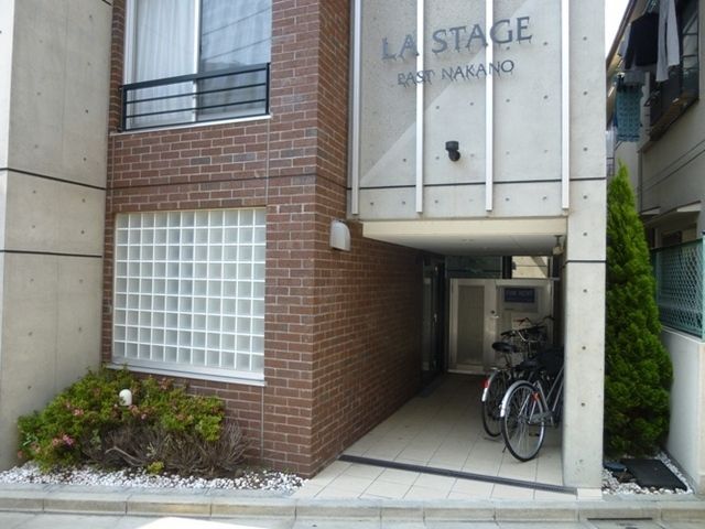 エントランス　★エントランス★