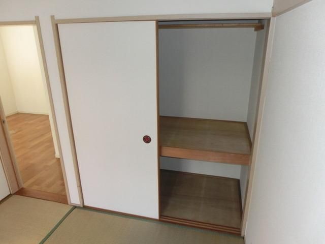 収納　収納たくさん入ります