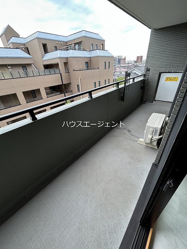 バルコニー　バルコニーです。