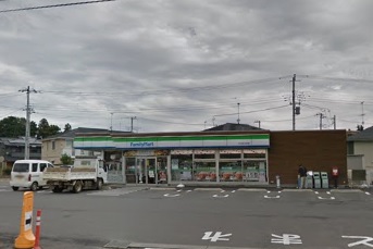 コンビニ　ファミリーマート（コンビニ）まで173m