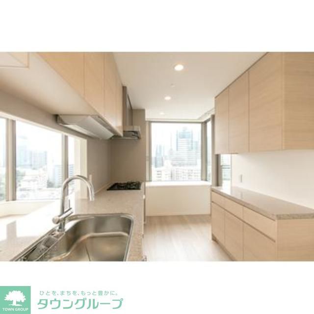 キッチン　※写真は同タイプ住戸です。