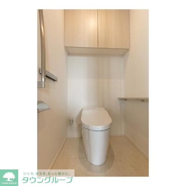 トイレ　※写真は同タイプ住戸です。