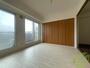 居室・リビング　広々としたリビングですね。使い勝手がよさそうですね！